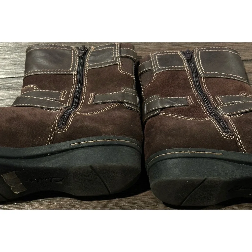 Clarks Women's Shoes Whistle Ranch Brown‎ Suede Casual Ankle Booties Boots Sz 9